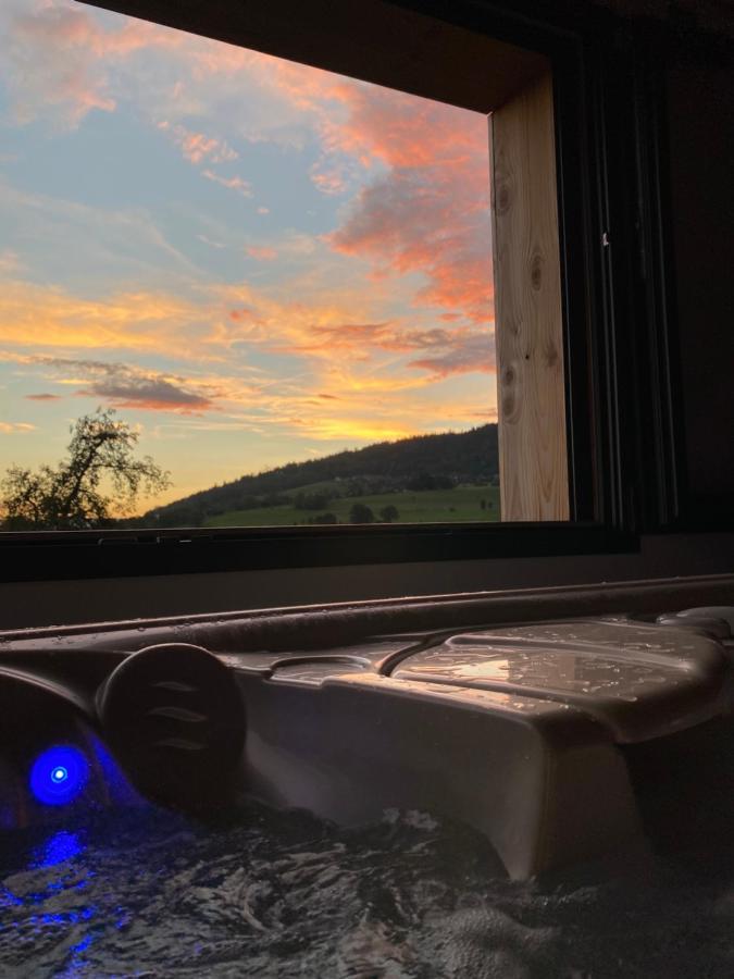 Gite De Charme Avec Jacuzzi #Calme #Cosy Viuz-en-Sallaz ภายนอก รูปภาพ